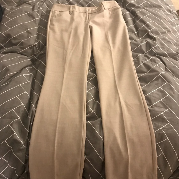 New York & Company Pants - NWOT New York & Company khaki dress pants